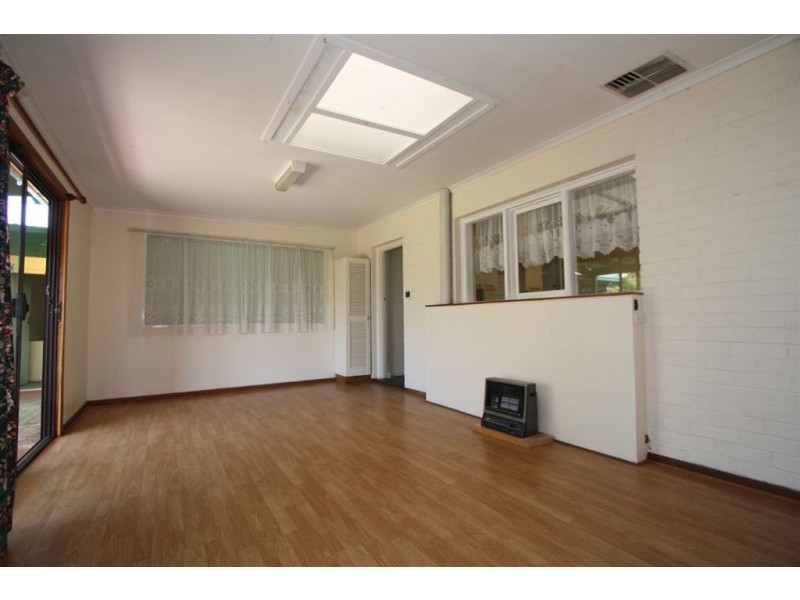 16 Francis Street, Peterhead SA 5016