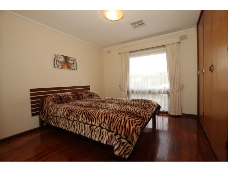 2 Keating Court, West Lakes Shore SA 5020