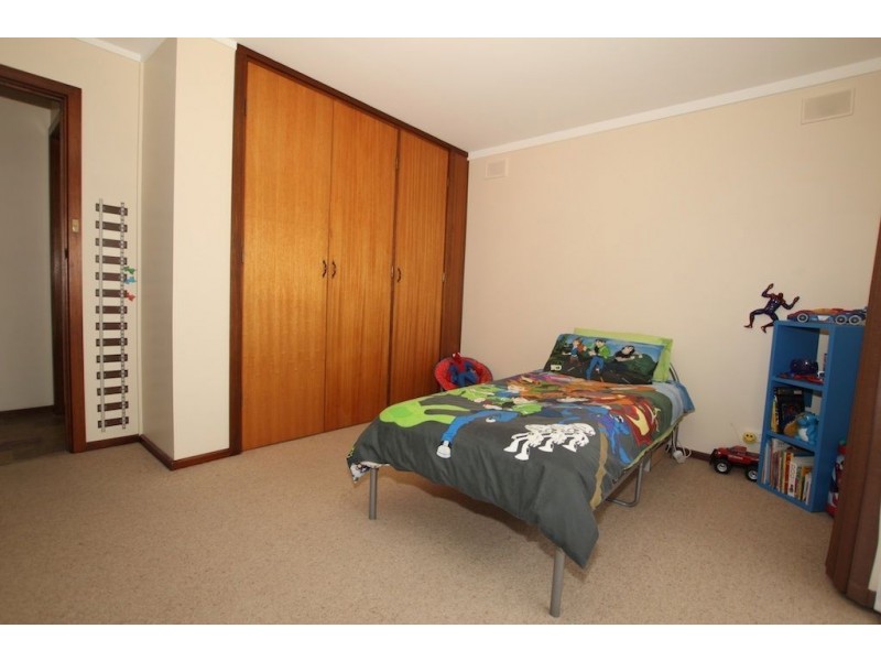 2 Keating Court, West Lakes Shore SA 5020