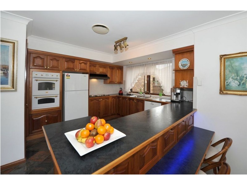 23 Hawaii Court, West Lakes SA 5021