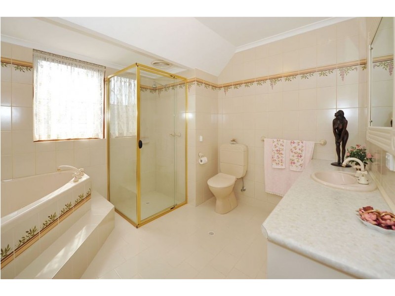 23 Hawaii Court, West Lakes SA 5021