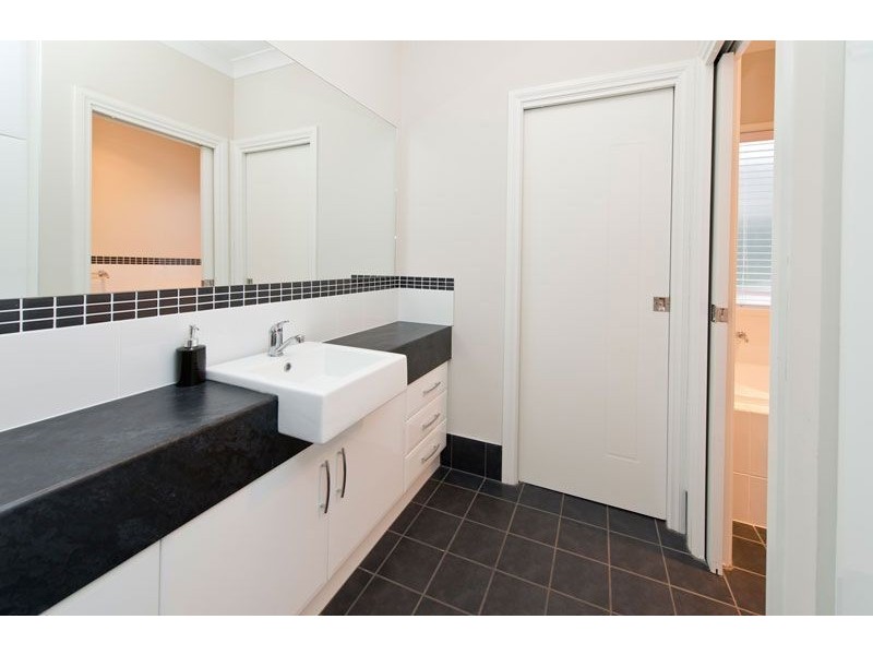 2 Palani Court, Mawson Lakes SA 5095