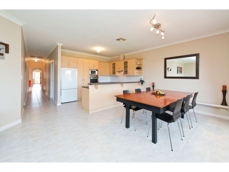 7 Buckingham Avenue, Fulham Gardens SA 5024