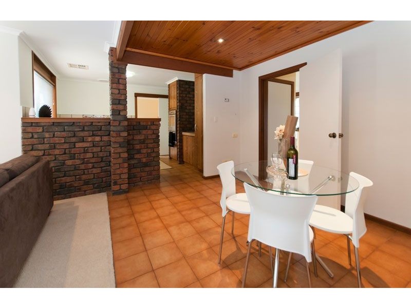 5 Shore Court, West Lakes Shore SA 5020