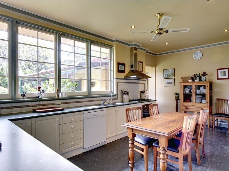 11 Claire Street, Largs Bay SA 5016