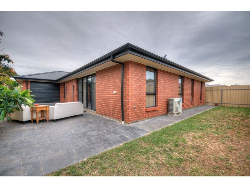 29 Emily Street, Birkenhead SA 5015