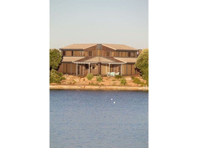 30 Martin Court, West Lakes SA 5021