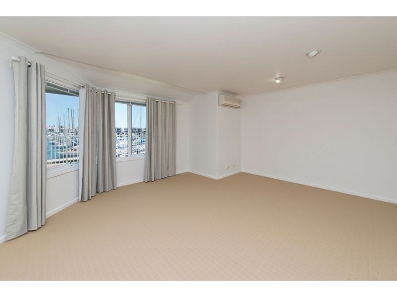 7/10 Nerida Drive, North Haven SA 5018