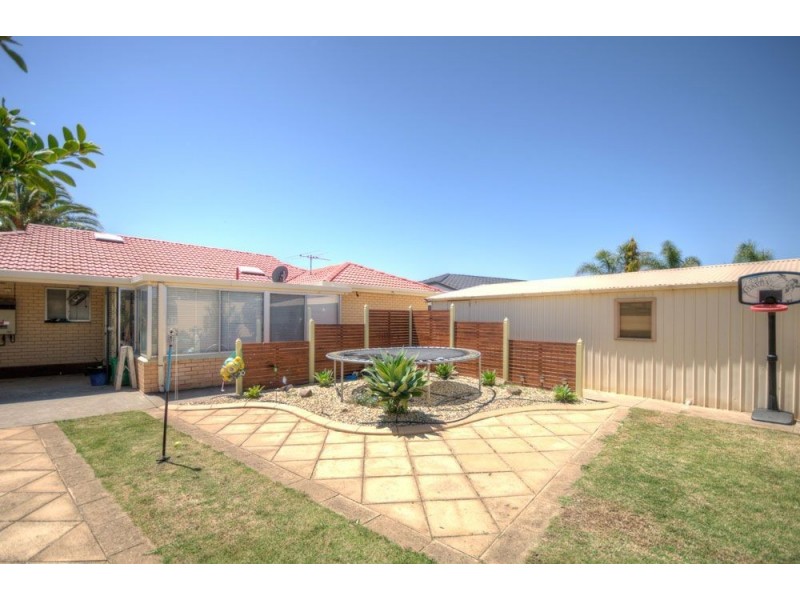 12 Sir Ewen Waterman Avenue, North Haven SA 5018