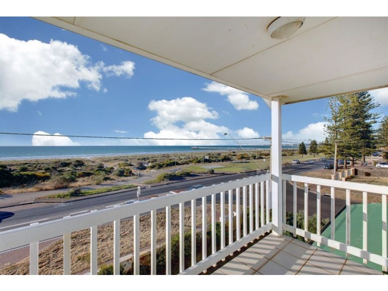 173 Esplanade, Largs Bay SA 5016