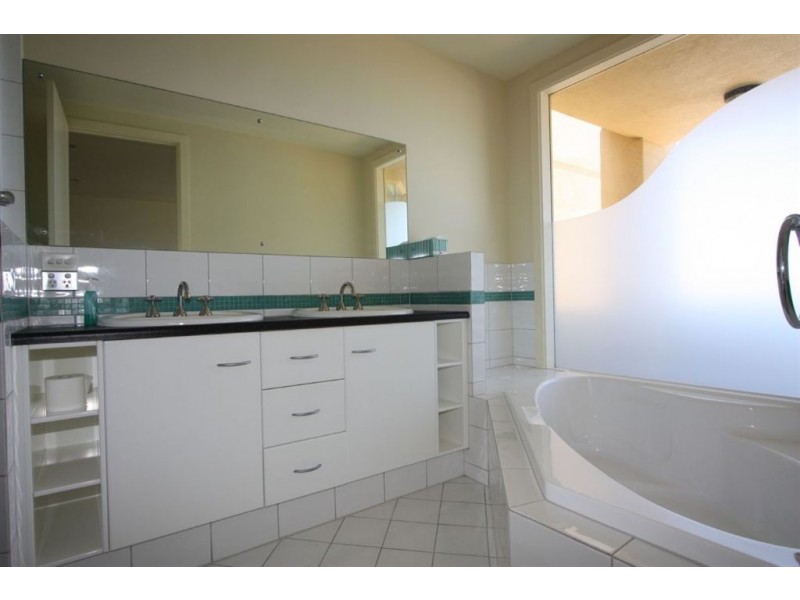 17a Alexa Road, North Haven SA 5018