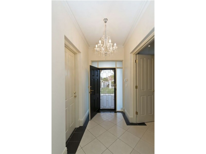 26 Firbank Avenue, Fulham Gardens SA 5024