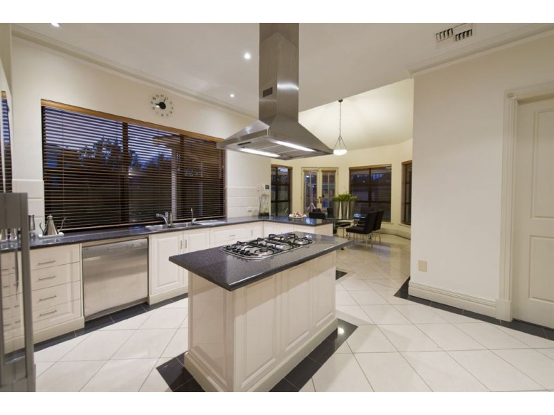 26 Firbank Avenue, Fulham Gardens SA 5024