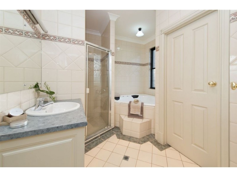 26 Firbank Avenue, Fulham Gardens SA 5024