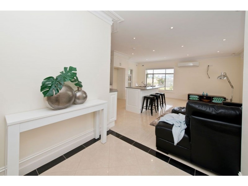 720 Military Road, Taperoo SA 5017