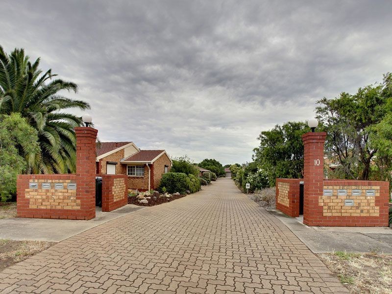 5/10 Minna Terrace, Semaphore Park SA 5019