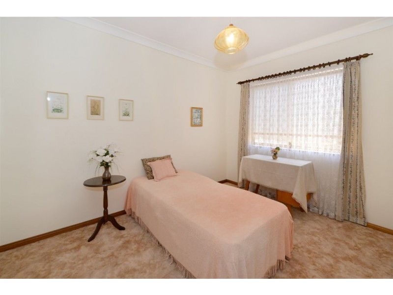 2 Mia Court, West Lakes SA 5021