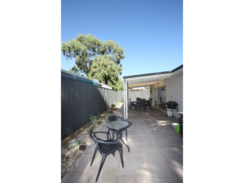 16 Waverley Street, Largs Bay SA 5016