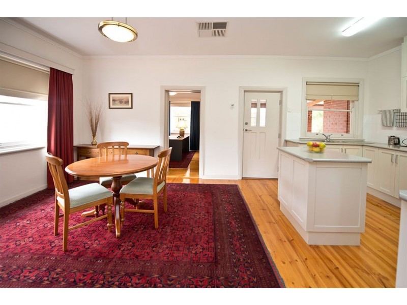 25 Lincoln Street, Largs Bay SA 5016