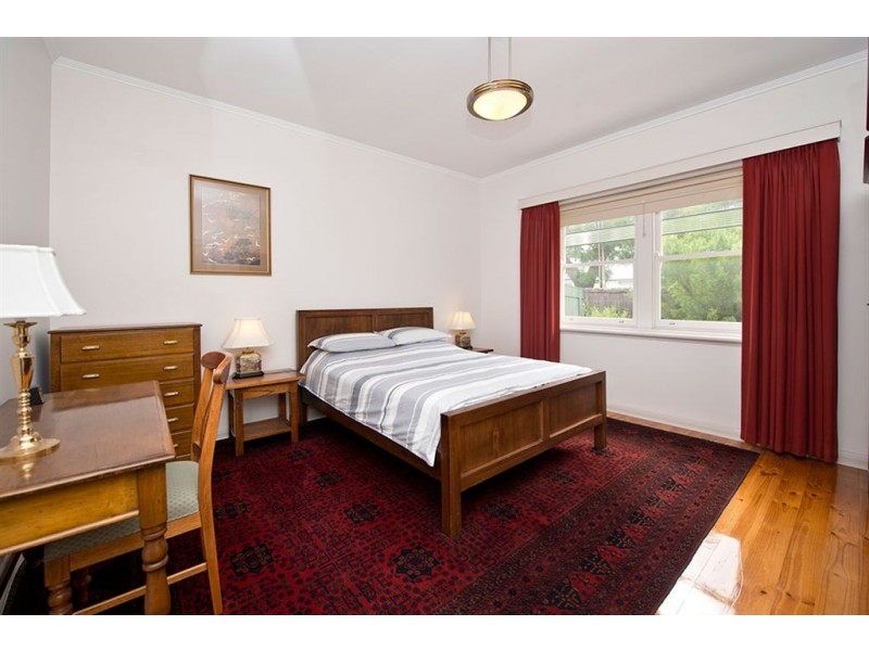 25 Lincoln Street, Largs Bay SA 5016