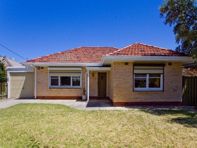 4 David Ave, Glenelg North SA 5045