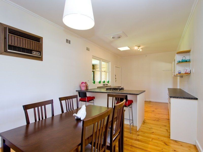 4 David Ave, Glenelg North SA 5045