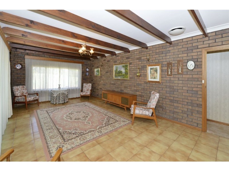 2 Mia Crt, West Lakes SA 5021