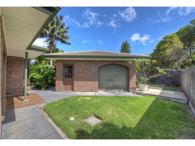 8/58 Military Road, Tennyson SA 5022