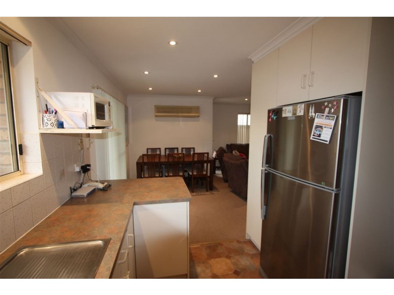 1/236 Fletcher Rd, Largs Bay SA 5016