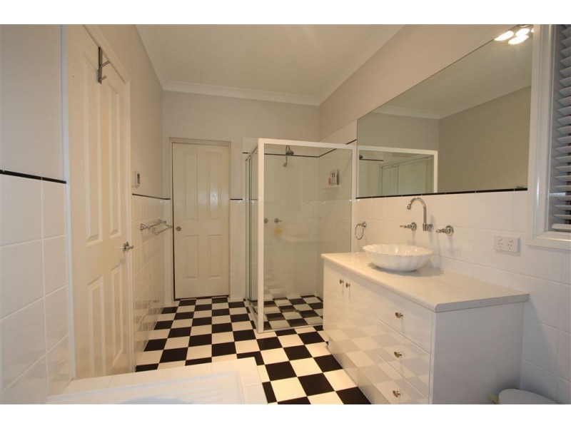 8a Lamorna Terrace, Largs North SA 5016