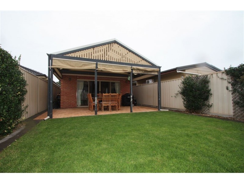 8a Lamorna Terrace, Largs North SA 5016