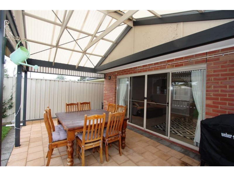 8a Lamorna Terrace, Largs North SA 5016