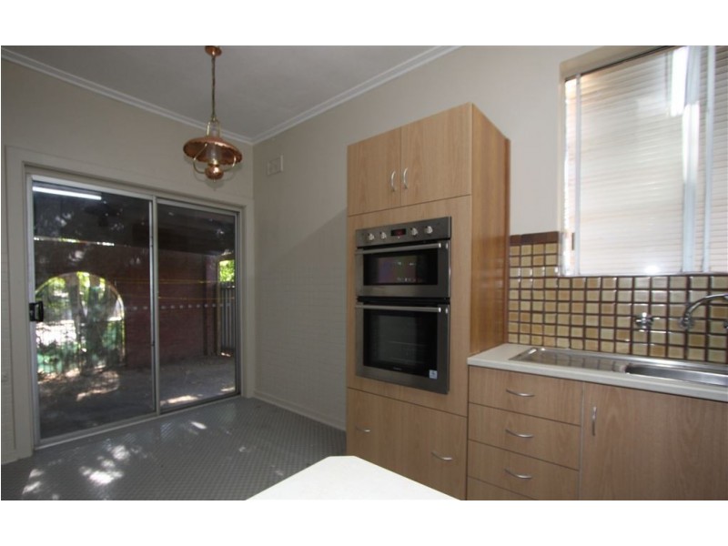 20 Halsey Road, Elizabeth East SA 5112