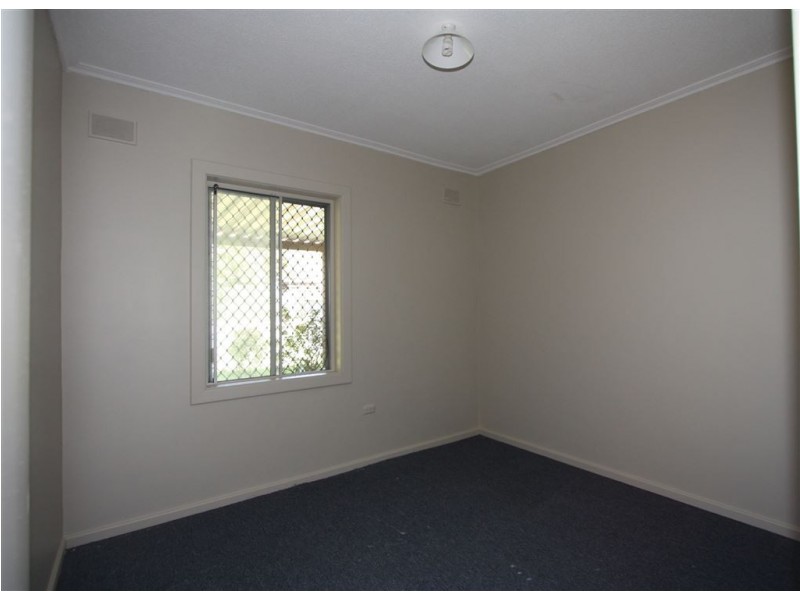 20 Halsey Road, Elizabeth East SA 5112