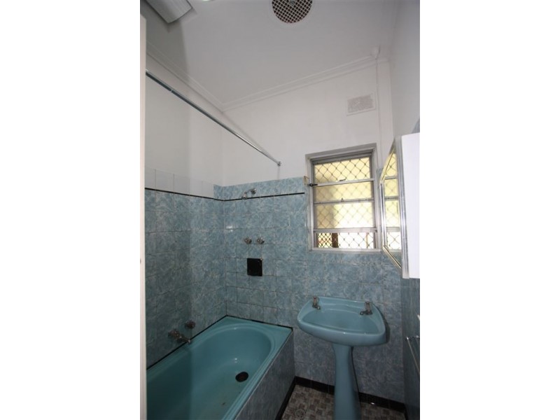 20 Halsey Road, Elizabeth East SA 5112