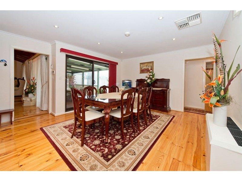 14 Windermere Avenue, West Lakes SA 5021