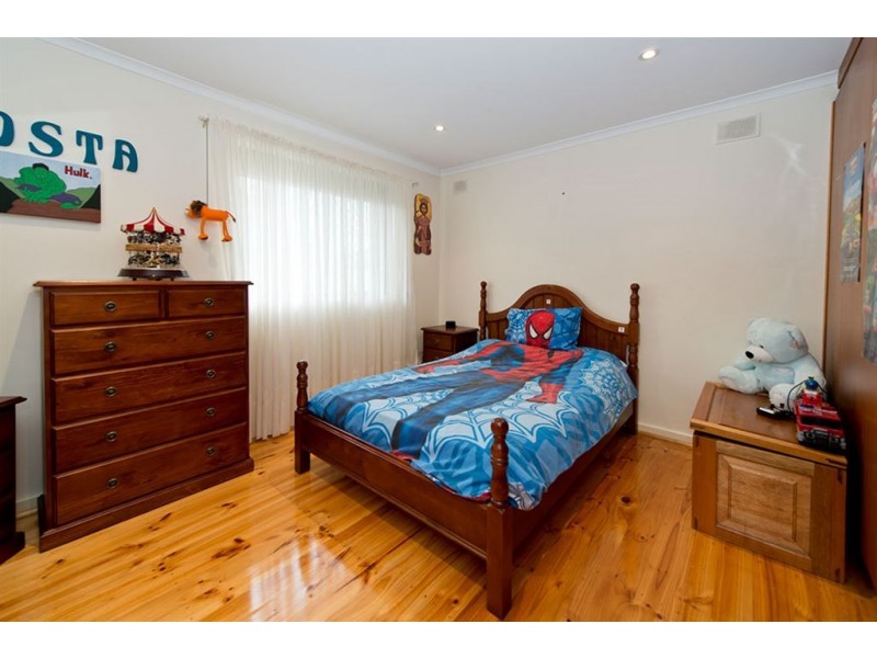 14 Windermere Avenue, West Lakes SA 5021