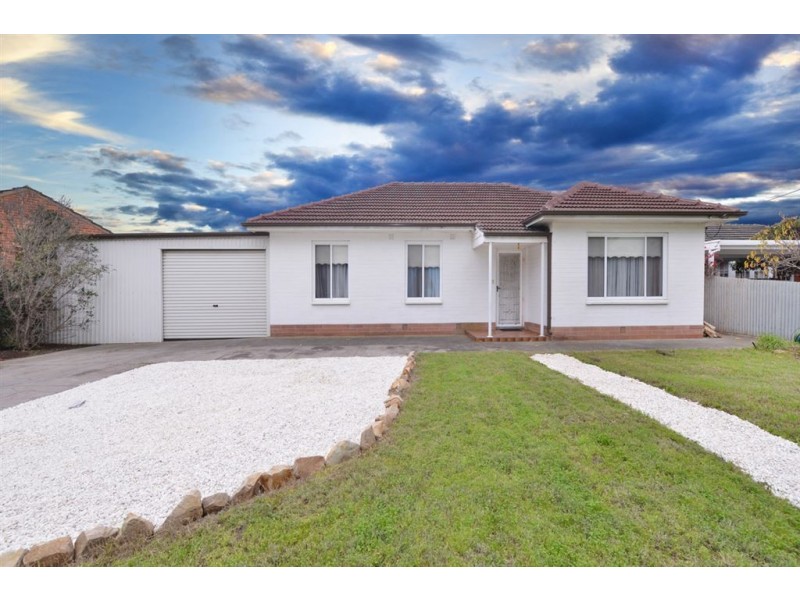 122 Halsey Road, Henley Beach South SA 5022