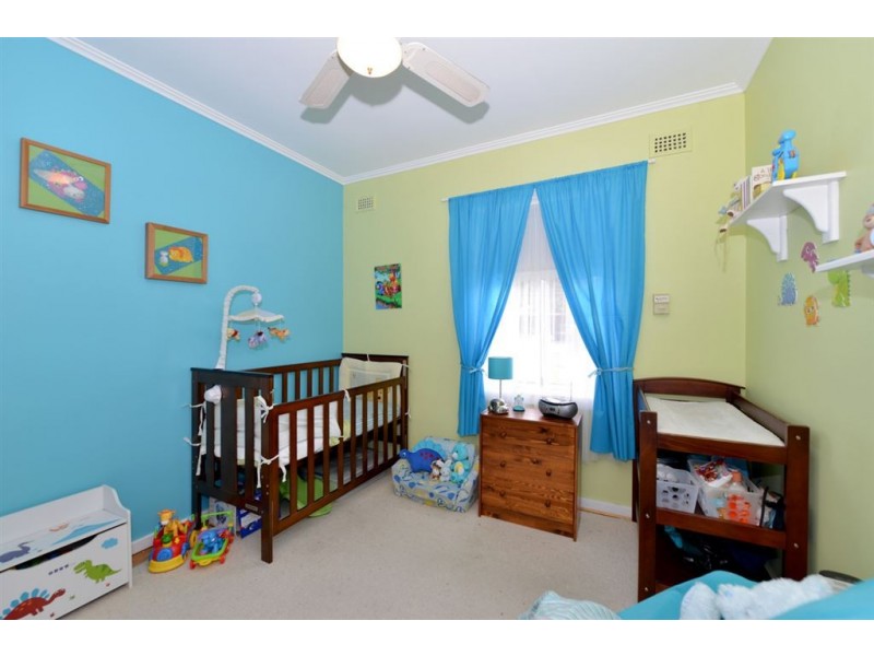 122 Halsey Road, Henley Beach South SA 5022