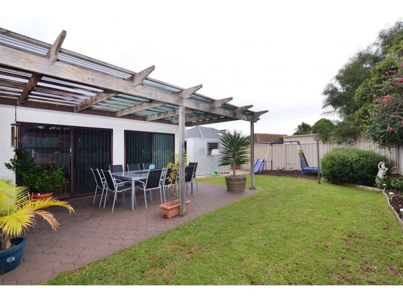 122 Halsey Road, Henley Beach South SA 5022