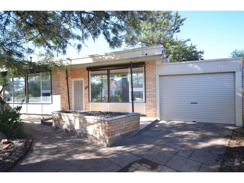 22 Third Avenue, Seaton SA 5023