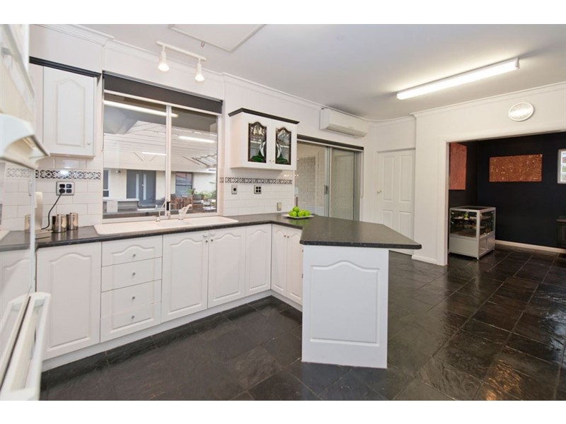 8 Gulf Court, Semaphore Park SA 5019