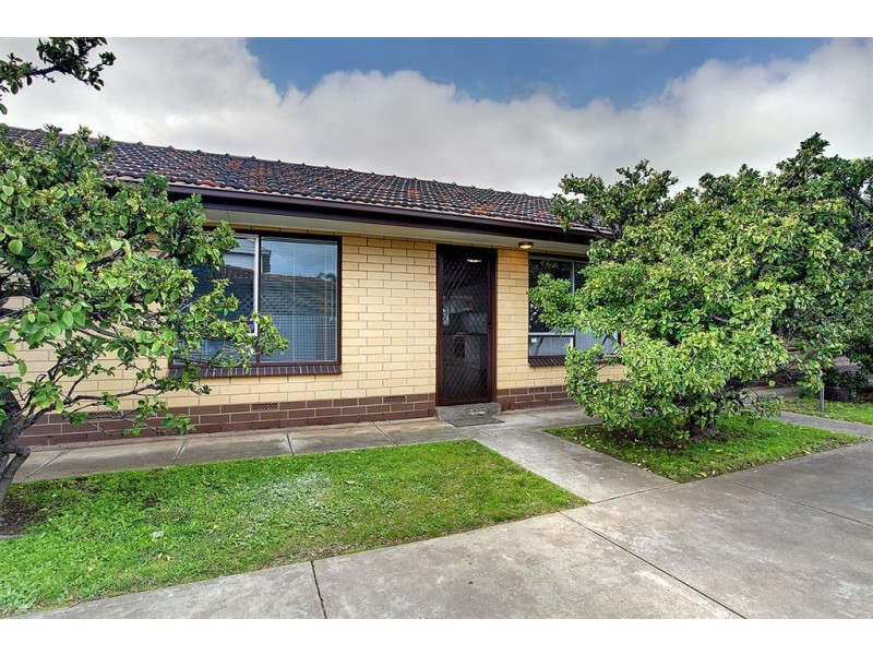 2/9 Bartlett Terrace, Semaphore Park SA 5019
