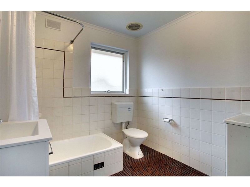 2/9 Bartlett Terrace, Semaphore Park SA 5019