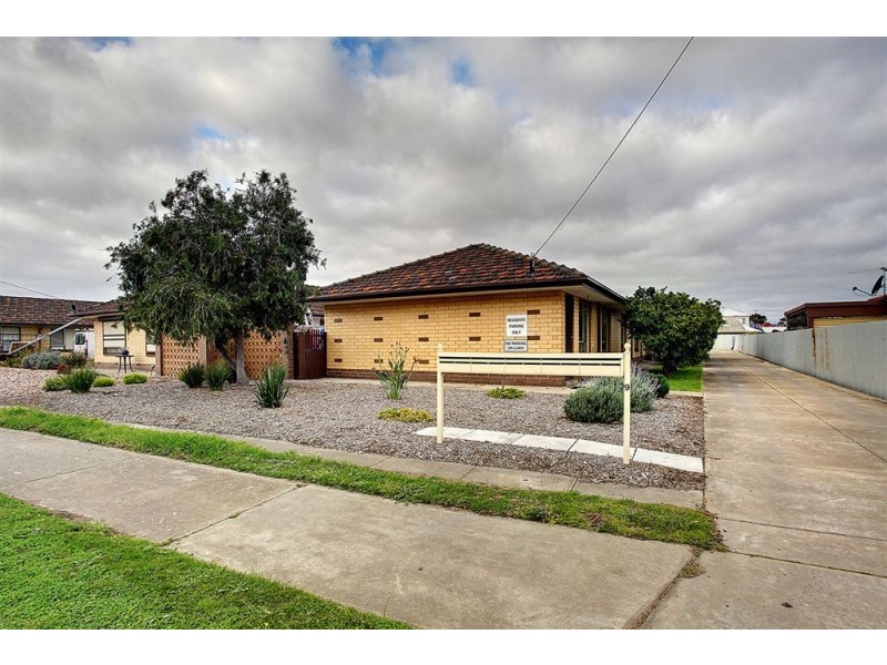 2/9 Bartlett Terrace, Semaphore Park SA 5019