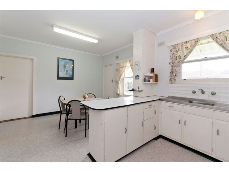 7 Margaret St, Kidman Park SA 5025