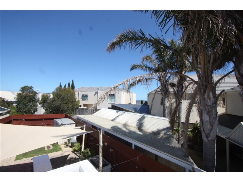9 One And All Drive, North Haven SA 5018