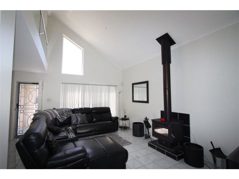 9 One And All Drive, North Haven SA 5018