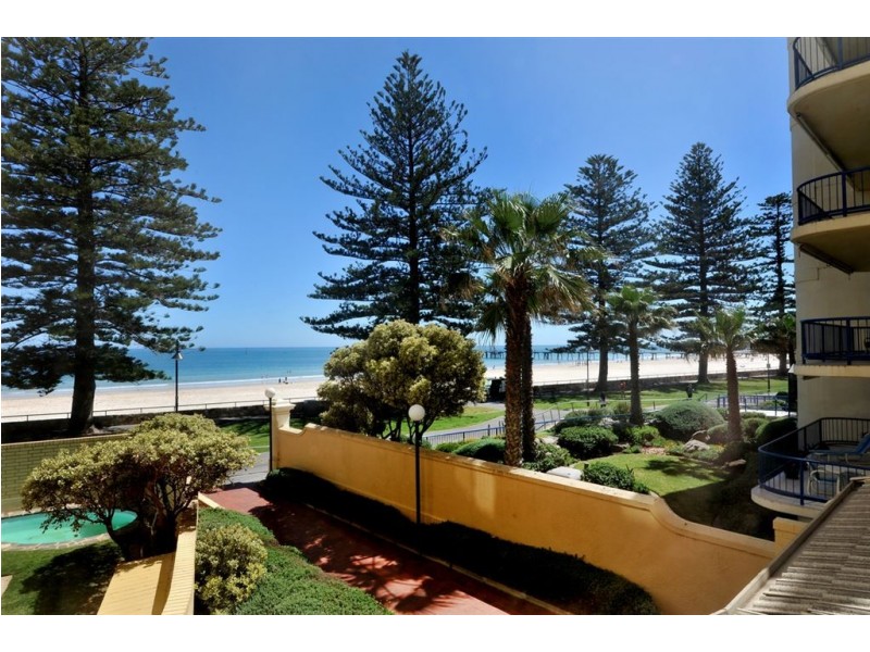 15/13 South Esplanade, Glenelg SA 5045