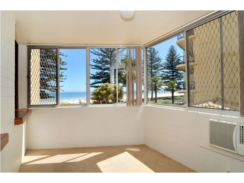 15/13 South Esplanade, Glenelg SA 5045